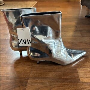Zara brand new boots!